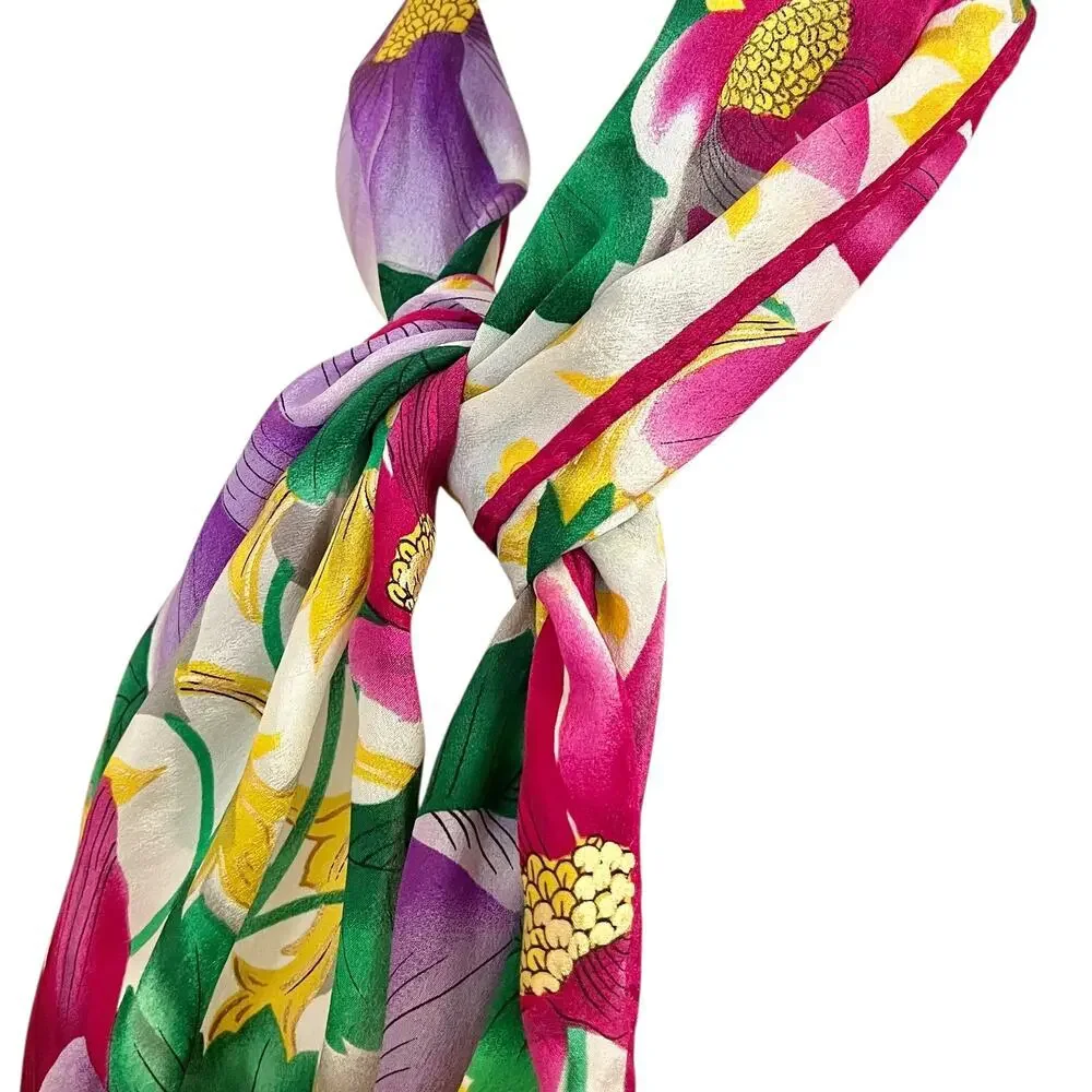 Oscar de la Renta Vintage Baroque Floral Metallic Gold Crepe de Chine Silk Scarf